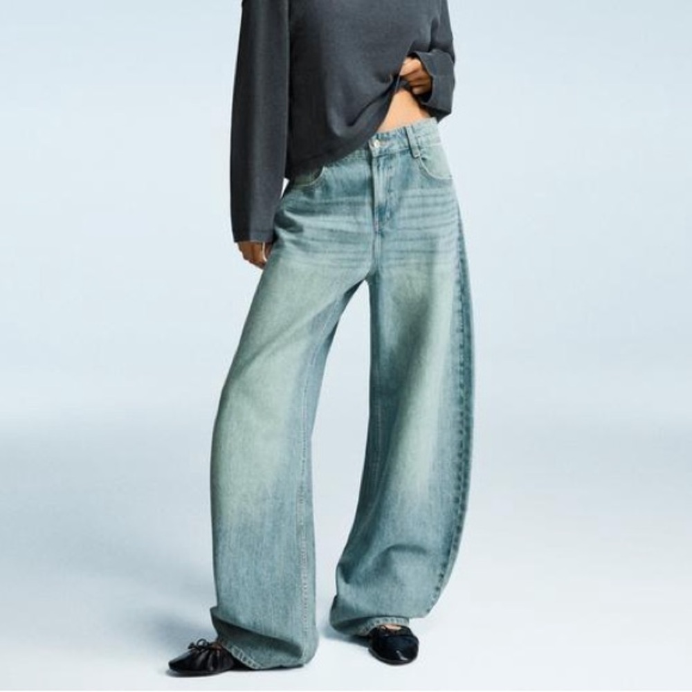 Bershka women’s baggy jeans